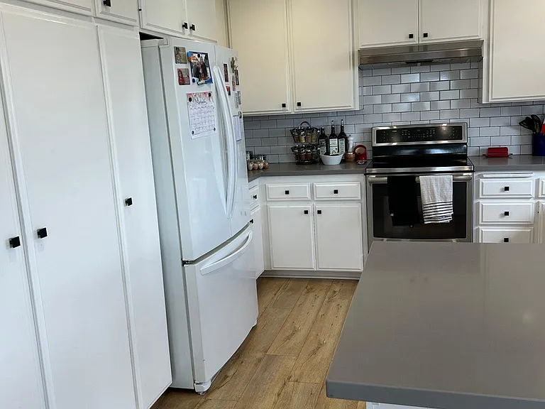 405 Marcos St — Photo 1