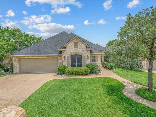 3914 Park Meadow Ln, Bryan, TX 77802