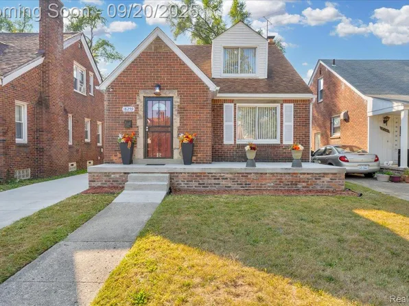 18259 Pinehurst St, Detroit, MI 48221