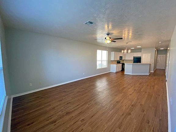 5th image of 15201 Hazy Meadow Ct #B
