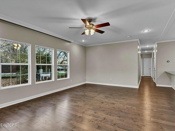 5th image of 523 Home Ave
