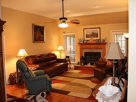 4th image of 5877 White Tail Dr