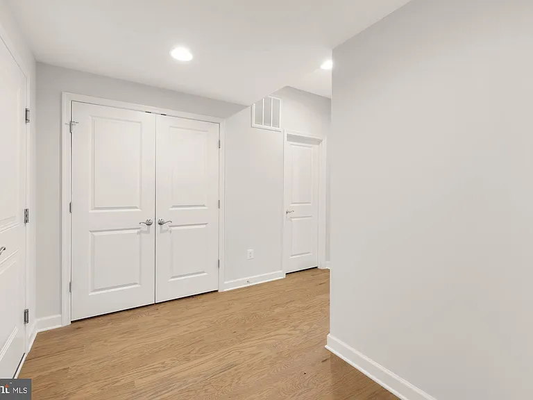 4505 Plateau Dr — Photo 35