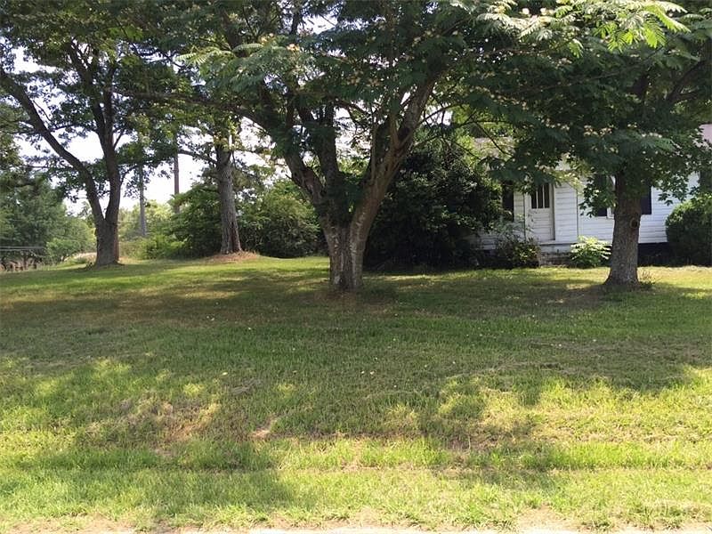 1st image of 987 East Dr