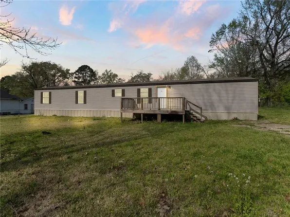 800 Lennox St, Winnfield, LA 71483