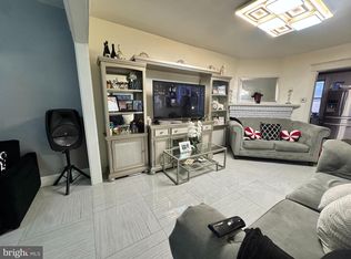3322 Wellington St, Philadelphia, PA