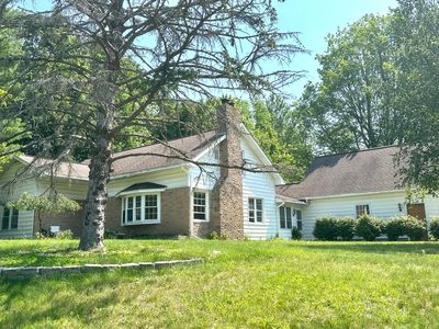 8341 Leecrest Blvd, Onekama, MI, 49675