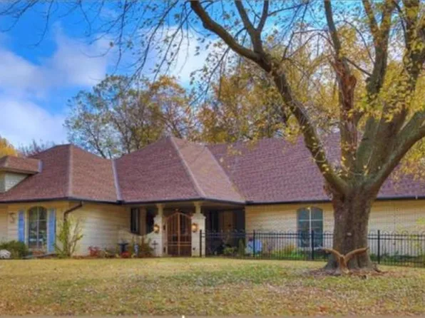 818 E Mockingbird Ln, Norman, OK 73071