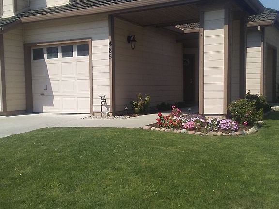 2nd image of 485 Alden Glen Dr