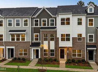 392 Chesapeake Commons St #126, Garner, NC 27529