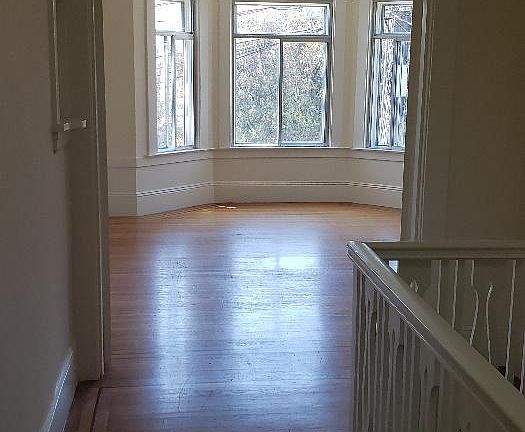 3rd image of 1159 Kansas St