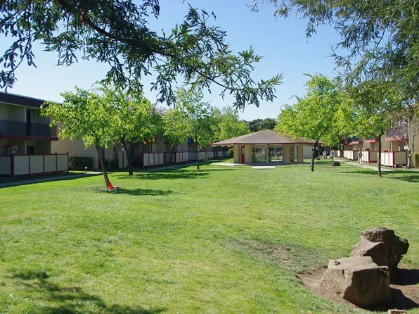 Bonnie Terrace Apartments, 660 Gail Ave, Sunnyvale, CA 94086