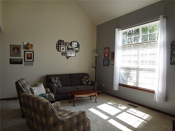 2nd image of 1507 Pippin Dr