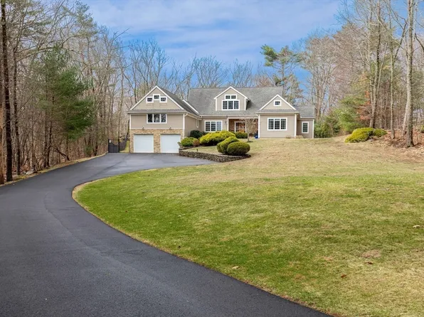 54 Cindy Ln, Rowley, MA 01969