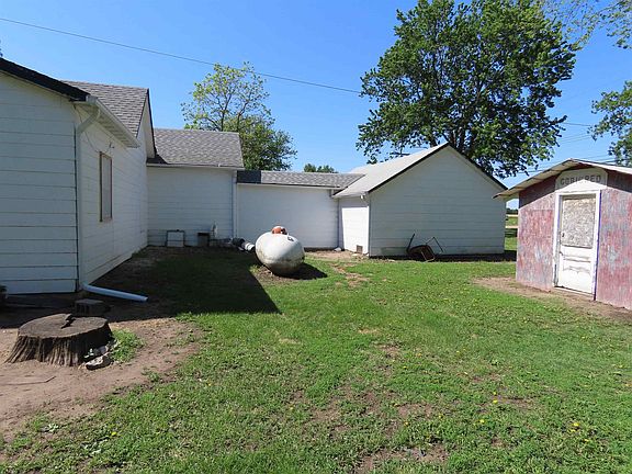 4th image of 704 Church St