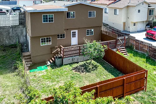 2336 Sumac Dr #2 Photo 1