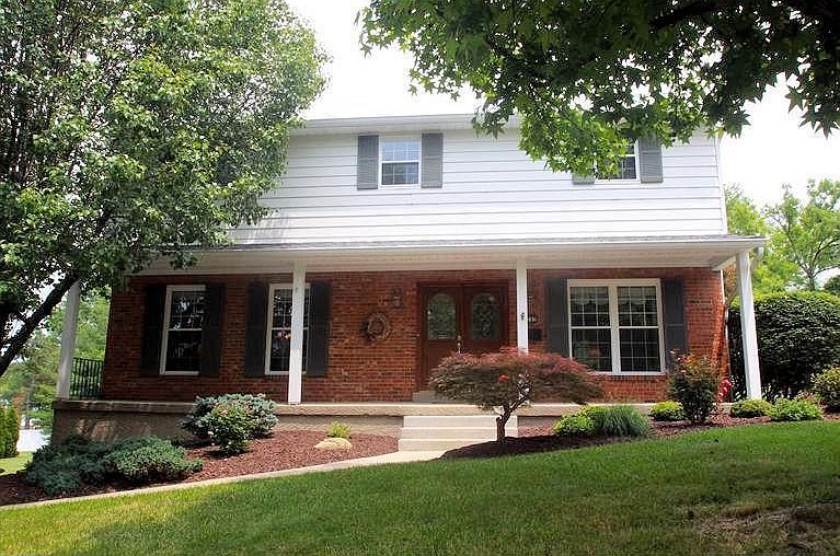 1st image of 7282 Applevalley Ct