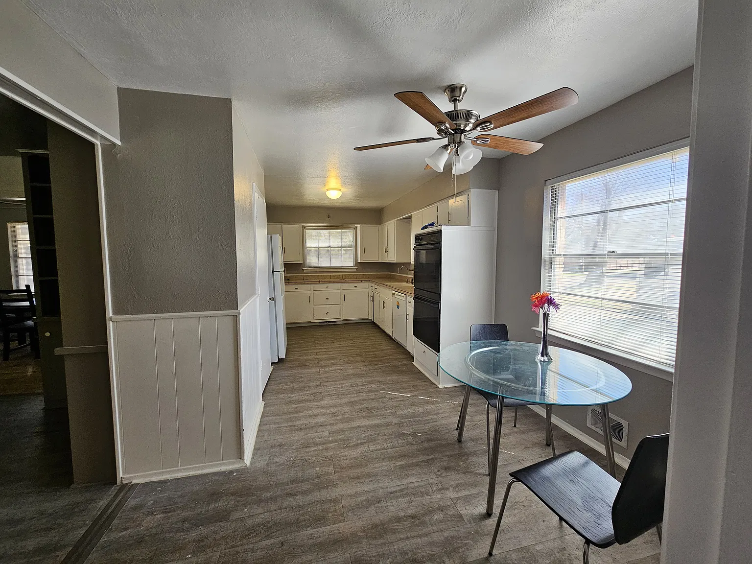 5027 Regatta Dr — Photo 4