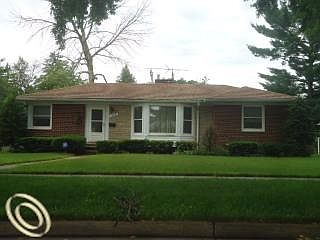 1st image of 13731 Victoria Ave