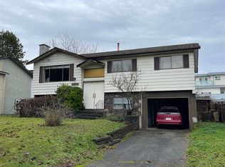 8868 Roslin Pl, Surrey, BC