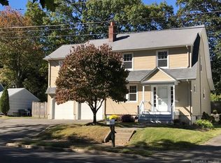 12 Ledge Rd, Darien, CT 06820