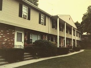 63 Maple Tree #C, Stamford, CT 06902