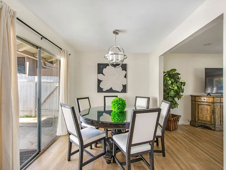 405 Nobel Ave #A — Photo 6