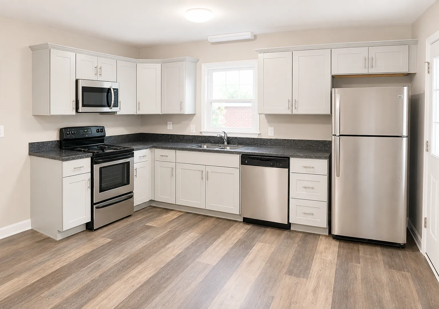 2 Bed 1 Bath Renovated Duplex — Photo 1