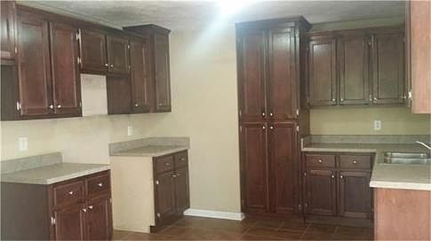 3rd image of 2871 Teakwood Dr