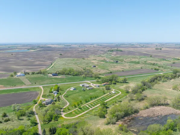 14144 State Highway 109, Big Stone City, SD 57216