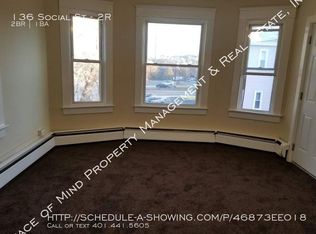 136 Social St #2R, Woonsocket, RI 02895