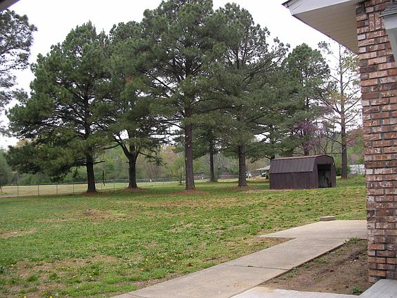3rd image of 10110 Crescent Dr
