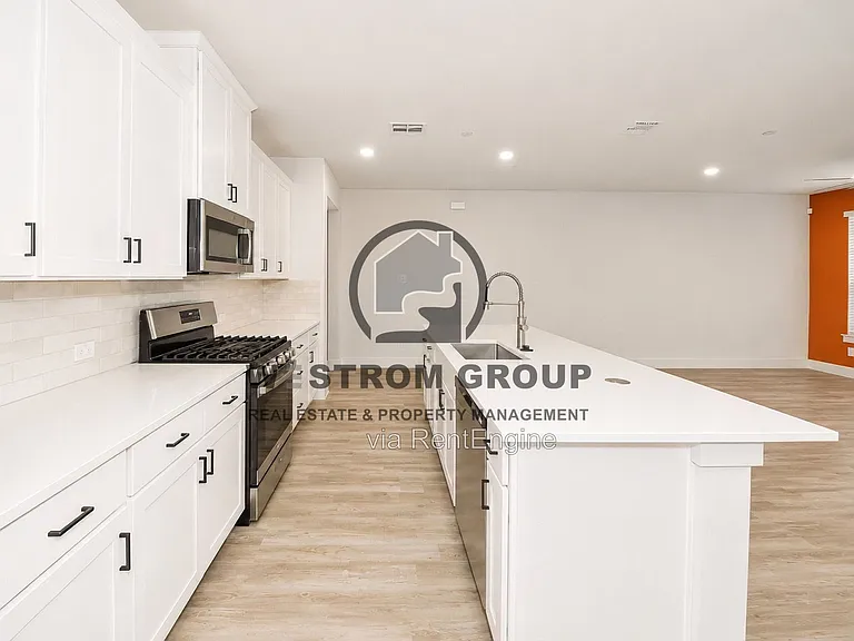 8816 Enclave Way — Photo 9