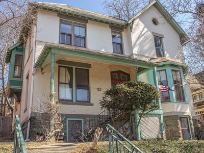 123 N Quarry St, Ithaca, NY, 14850