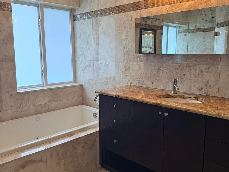 3509 NW 26th Ct — Photo 17