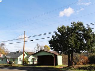 837 N Myrtle Rd, Myrtle Creek, OR 97457
