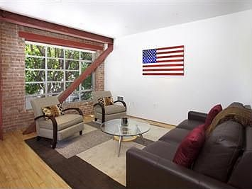 3rd image of 540 Delancey St Unit 204