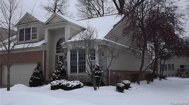 2nd image of 39660 Dun Rovin Dr