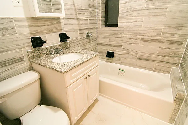 Rented by Voro New York | media 16