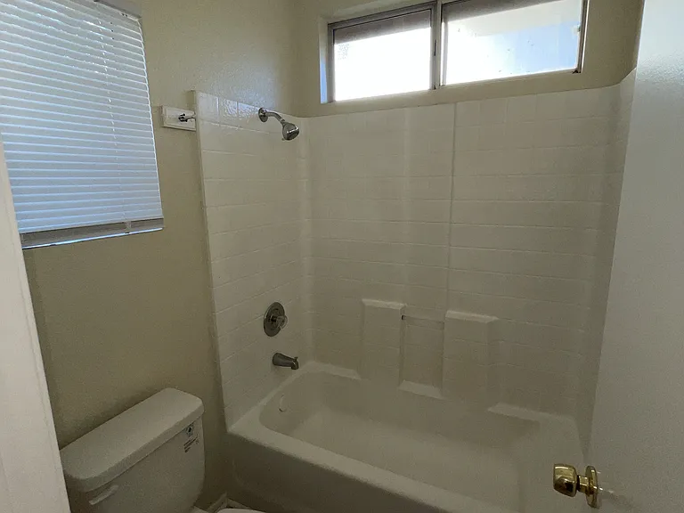 1312 Lilac Ridge Dr — Photo 11