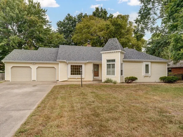 1645 E Camino Alto Street, Springfield, MO 65804