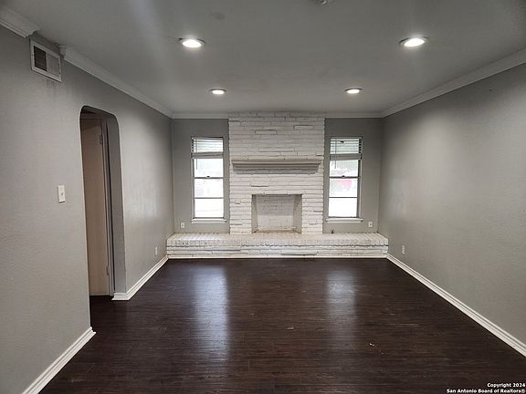 2nd image of 327 MADRID DR