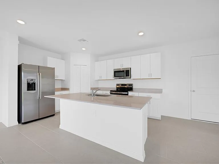 4094 San Felice Ln — Photo 8