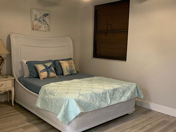 Large second bedroom