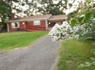 1911 N Parkway St, Corinth, MS 38834