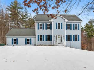 278 Oakham Rd, Barre, MA 01005