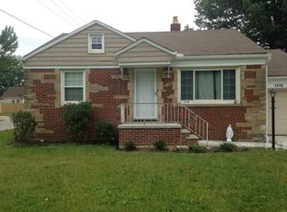 1216 Worton Blvd, Mayfield Heights, OH 44124