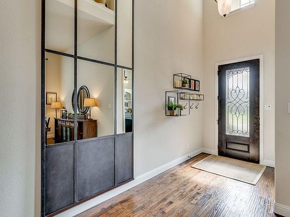 3rd image of 1409 Argan Ct