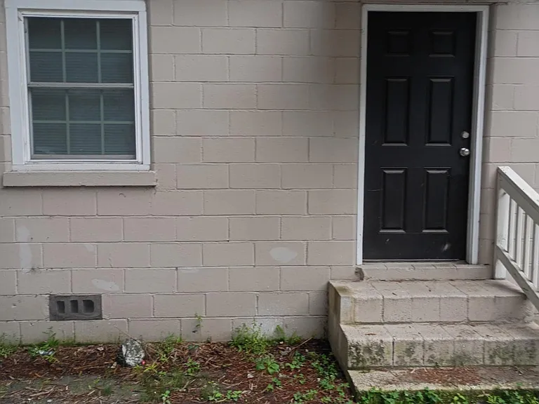 803 Rountree Ave SE — Photo 8