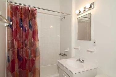 Rented by I Stay NY LLC